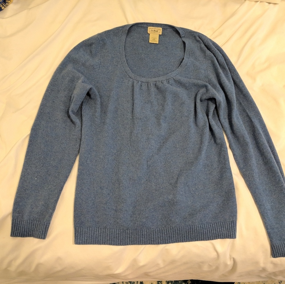 L. L. Bean Cashmere Sweater XS